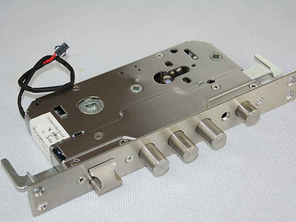 泰州24小时上门开锁公司