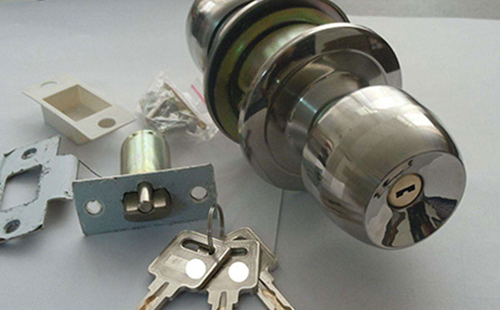 泰州24小时上门开锁公司